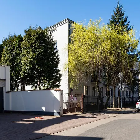 Superapart Genewska 3 * Варшава